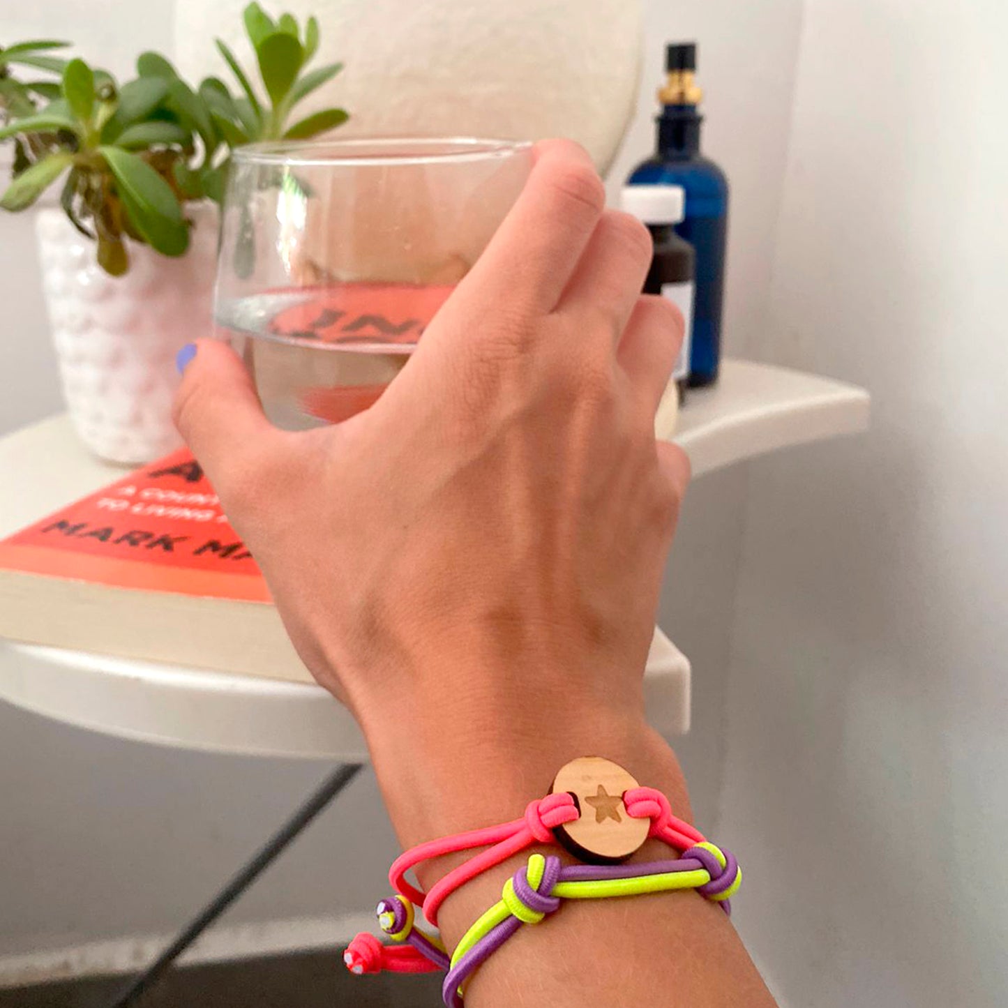 MOODS SYMBOL FRIENDSHIP